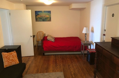 Corona Heights Apartment | Spacious and Central 2 Bedroom Apartment with Epic Views and Artsy, homey feel!