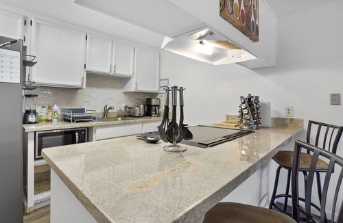 Carmichael House | Spacious Cul-de-Sac Home/Close I-80 & Cal Expo