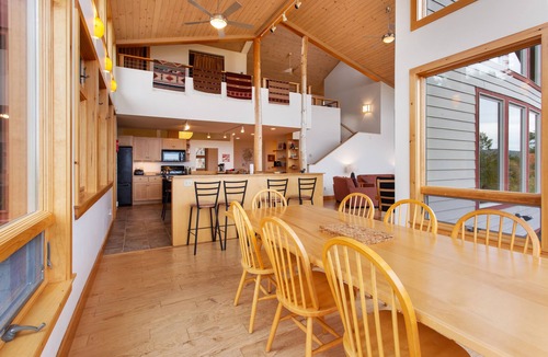 Southwest Harbor House | Spacious Family Retreat; Spectacular Views; 4 Min to Acadia; Walk to Town