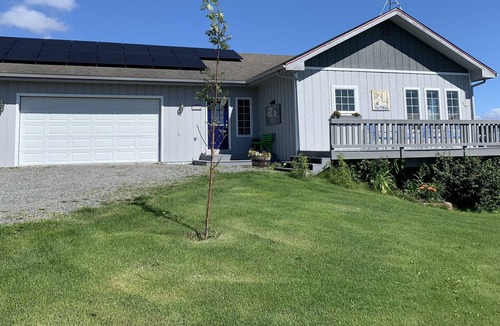 Kachemak House | Spacious family home with amazing glacial and bay views!