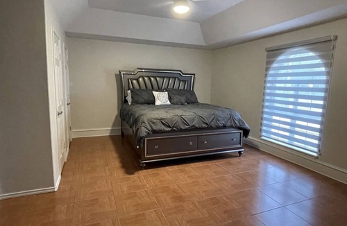 Mission House | Spacious freshly remodeled home.