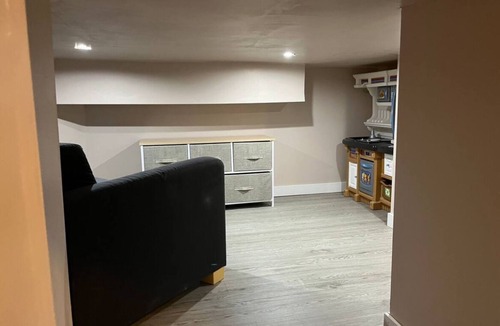 Airdrie House | Spacious Home