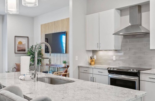 East Hill Villa | Spacious home near East Nashville with rooftop and views