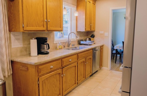Campbell House | Spacious House in Campbell with a large backyard near Pruneyard and Santana Row