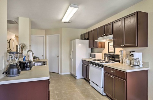 Clodine House | Spacious Houston Home ~ 22 Mi to Downtown!