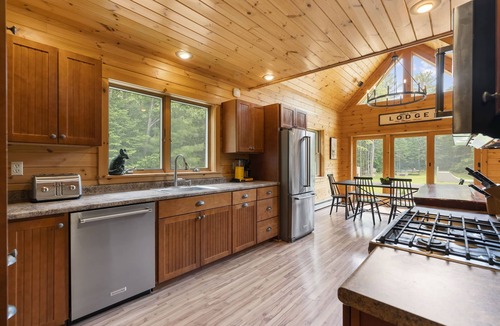 Greenwood Ski Chalet | Spacious Maine Mountain Escape – Sleeps 15, Hot Tub, Ping Pong & Trails