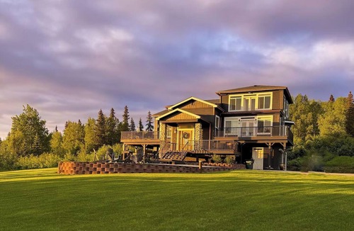 Rabbit Creek House | Spacious Mountain Escape – Hot Tub & Views