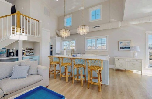 South Bethany Harbor House | Spacious pet friendly waterfront house w/deck, patio, balcony & gas grill