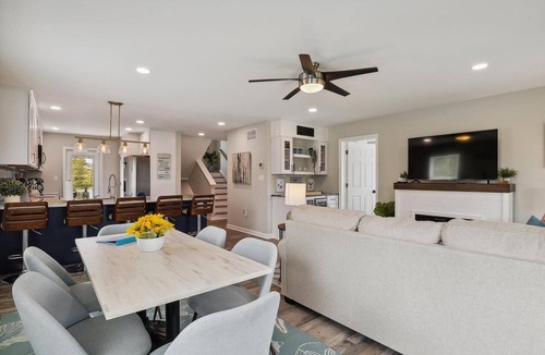 Broadkill Beach House | Spacious, pet friendly 5-bedroom house on peaceful Broadkill Beach