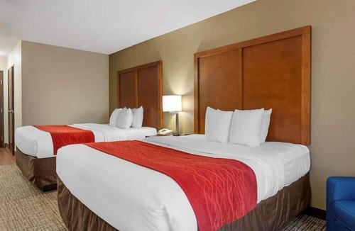Marion Hotel | Springplace Inn & Suites