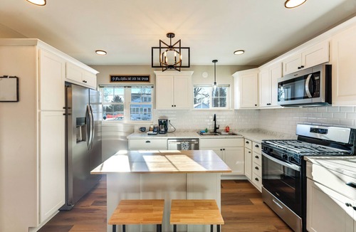 London House | Stay in the Heart of London! Walkable, Modern Home