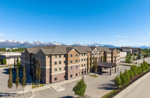 Midtown Anchorage Hotel | Staybridge Suites Anchorage by IHG