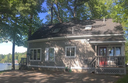 North Windham House | Steps from the beach on Sebago Lake Basin
