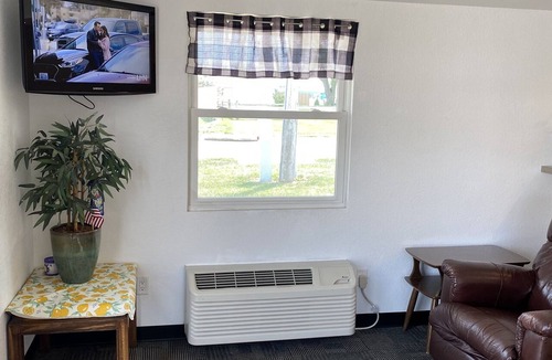 Stuart Hotel | Stuart Motor Lodge