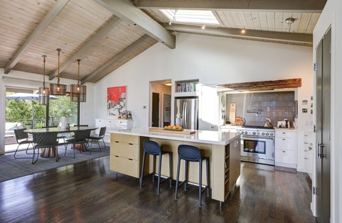 Tamalpais-Homestead Valley House | Stunning Mill Valley modern above Muir Wood with water views