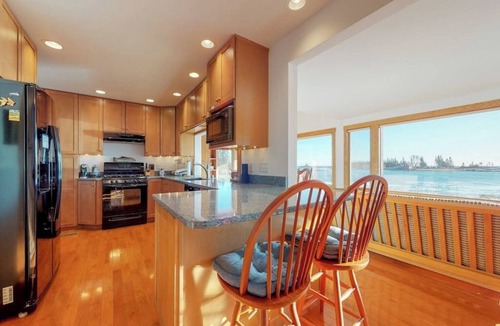 Newagen House | Stunning oceanfront cottage w/private deck and Atlantic views