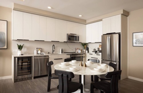 Heritage District Condo | Stylish 1BR Condo at The Martin | Hot Tub & Pool