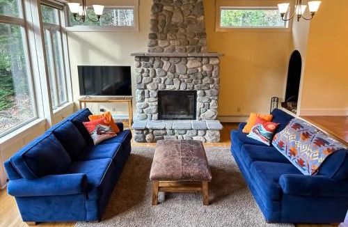Carrabassett Valley House | Summit Retreat