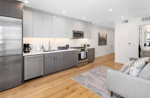 Inner Mission Apartment | Sunny 2BR Mission Apartment Near Dolores Park, Cafes & Transit
