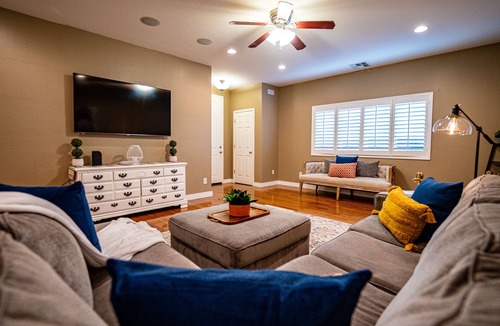 San Tan Valley House | Sunny Haven! Perfect Heated Pool Home. Dog Friendly! 6M Min,