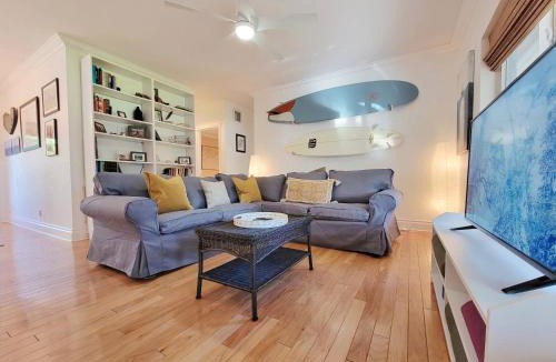 Middle River Terrace House | Surf House - Paddleboards - Canoes -1 mile to Wilton Manors