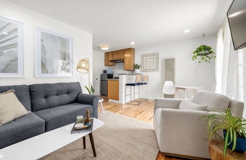 Eastside Santa Cruz Hotel | Swell House Santa Cruz -Suite 4