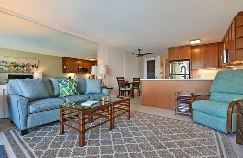 Napili Condo | Swim with the turtles! Oceanfront condo #102