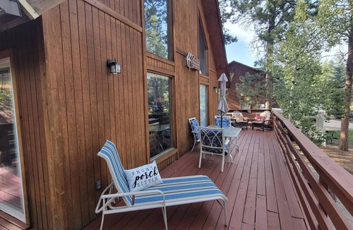 Woodland Park Ski Chalet | Tackle Mountain Lodge: Loft, Activities, Relaxation, and No Chores! #8672