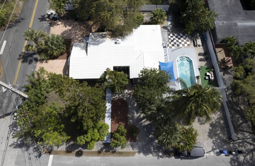 Tarpon River House | Tarpon River Estate – 2 Chic Homes Perfect for Groups w/Pool, 10 Min to Beach!