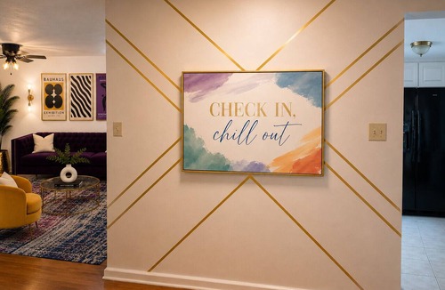 Greater Fondren Southwest House | Terrific spacious 3-bedroom townhome in vibrant Houston -sleeps 8