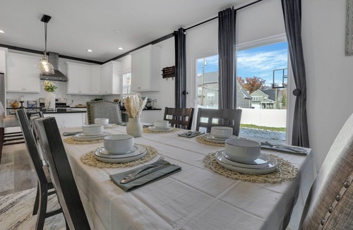 Northeast Columbus House | The Blue Haven – Easton & Airport Retreat