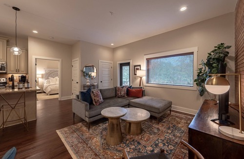 College Station Condo | The Broadmoor - A Designer Condo in Bryan Texas