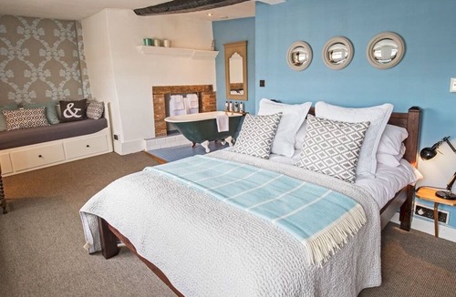 Rowde House | The George & Dragon