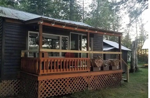 Portage Lake Cottage | The Glamp-Direct on Lake with own Beach and own Outhouse
