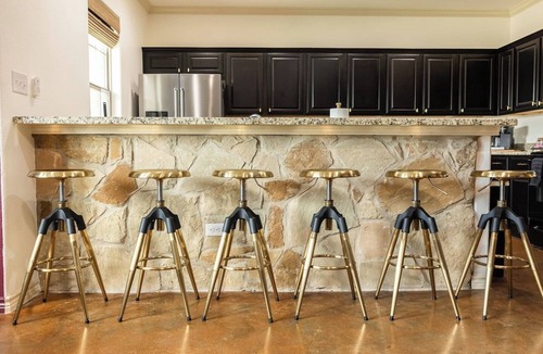 Wellborn House | The Howdy Hangout near Texas A&M and Kyle Field