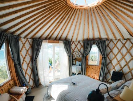 Seward Hotel | The Iceberg Inn