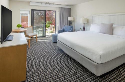Belvedere Tiburon Hotel | The Lodge at Tiburon