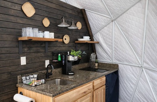 Logan Cabin | The Penguin Igloo: Unique Geodesic Dome + Hot Tub