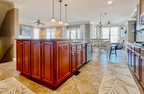 Long Neck House | The Peninsula house w/indoor/outdoor pools, on-site golf & tennis/pickleball