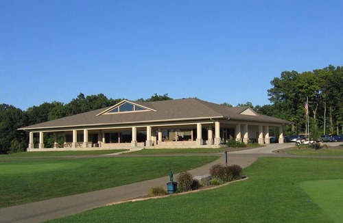 Apple Valley Condo | The Pines of Apple Valley. 31 Beautiful Vacation Cabins.