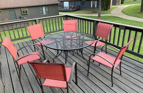 Apple Valley Condo | The Pines of Apple Valley. 31 Beautiful Vacation Cabins.