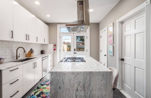 Italian Village House | The Pop Fusion Pad in Short North