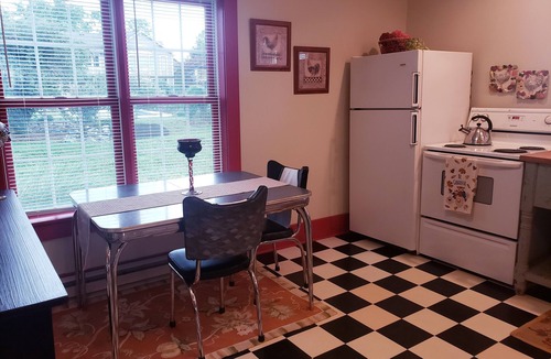 Conover House | The Red Pump Inn~Est. 1812, One Bedroom Farmhouse