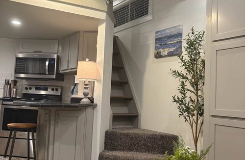Conroe House | The Refuge @ Vanderosa