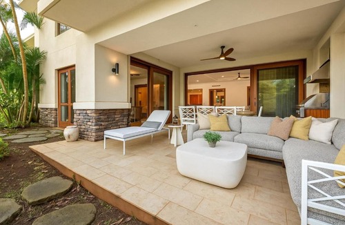 Montage Kapalua Bay Apartment | The Resort at Kapalua Bay Ocean View 3 BR Sleeps 14 Luxury Resort Living Complimentary Car with 6 Nights MON-2206 by KBM
