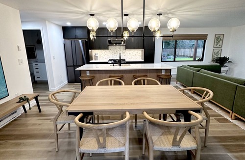 Mendenhall Valley House | The Sapling - hot tub, outdoor fireplace & grill close to airport, shopping
