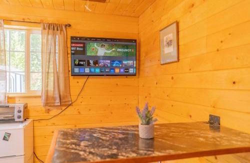 College House | The Skarland Trail Cabin