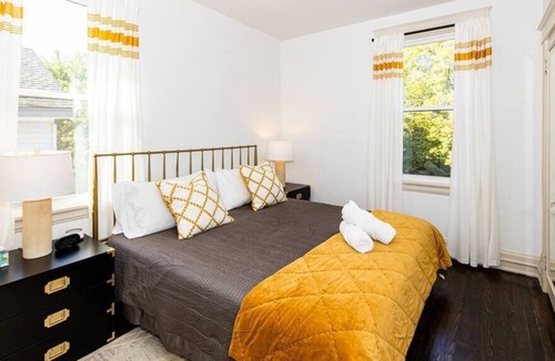 East Walnut HIlls Apartment | The Steeple View: Spacious and Central 3BR!