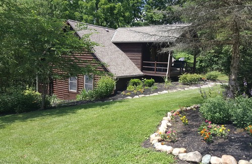 Fredericktown Cabin | The Tranquility Suite is a private cabin suite at Heartland Country Resort