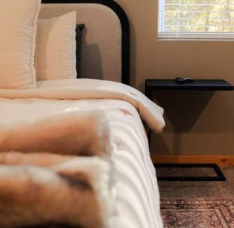 Logan House | The Treetop A Hocking Hills Villa Treat